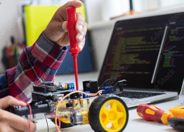 Robótica educacional com Arduino e robô
